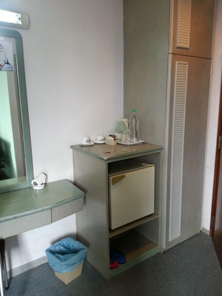Century Hotel Kota Kinabalu Extérieur photo