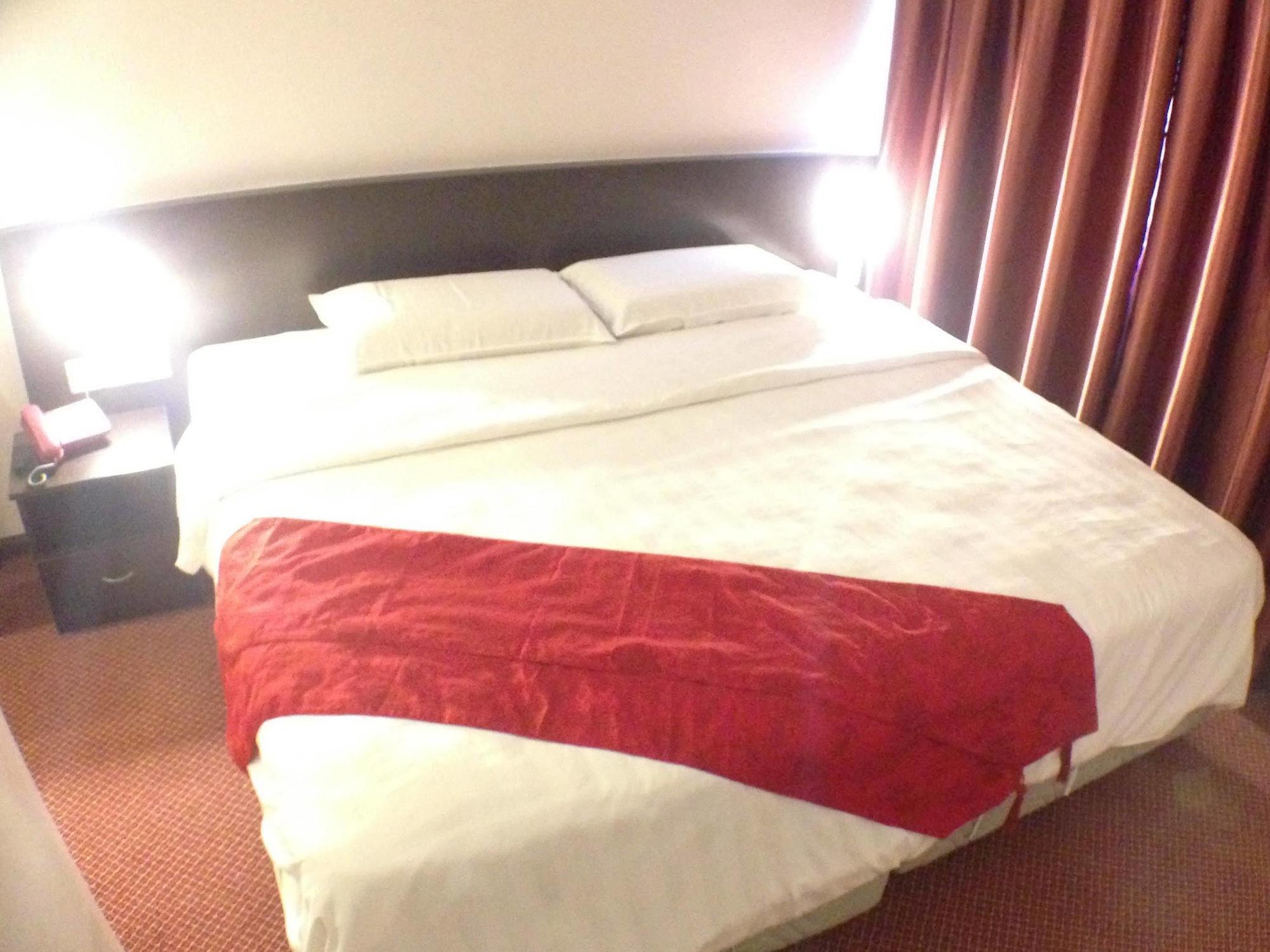 Century Hotel Kota Kinabalu Extérieur photo